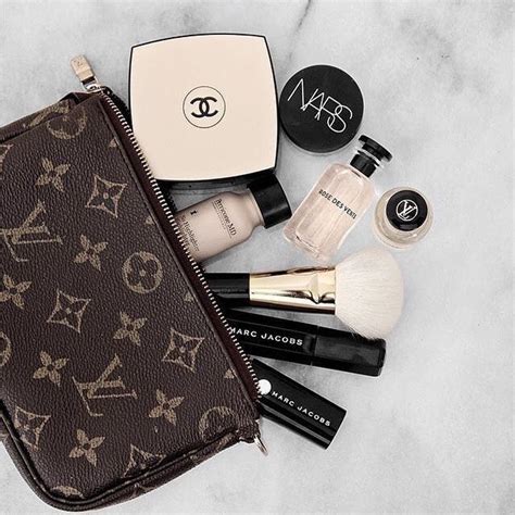 maquillaje louis vuitton precio